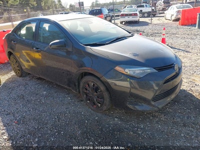 TOYOTA COROLLA 2017