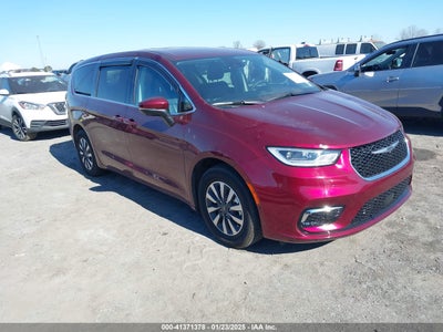 CHRYSLER PACIFICA HYBRID 2023