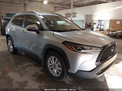 TOYOTA COROLLA CROSS 2023