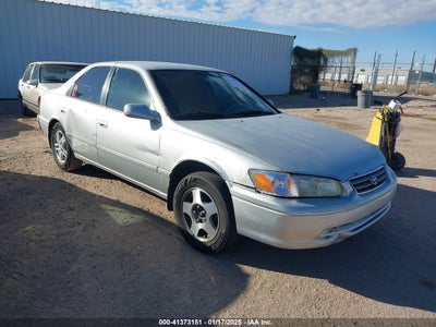 TOYOTA CAMRY 2001