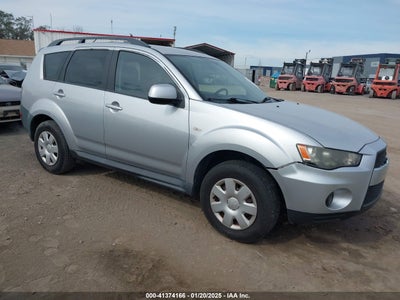 MITSUBISHI OUTLANDER 2011