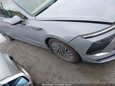 HYUNDAI SONATA HYBRID 2024