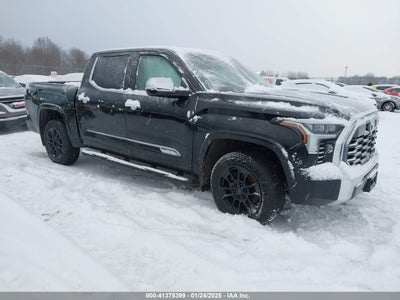 TOYOTA TUNDRA 2023