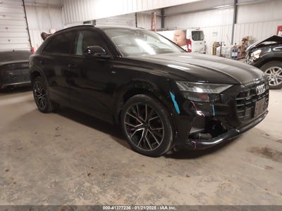 AUDI Q8 2019