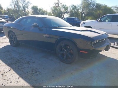 DODGE CHALLENGER 2017