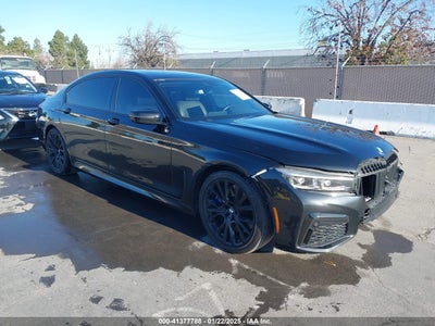 BMW 740 2022