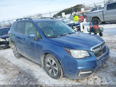 SUBARU FORESTER 2017