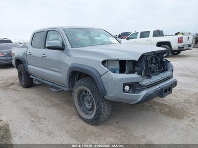 TOYOTA TACOMA 2019