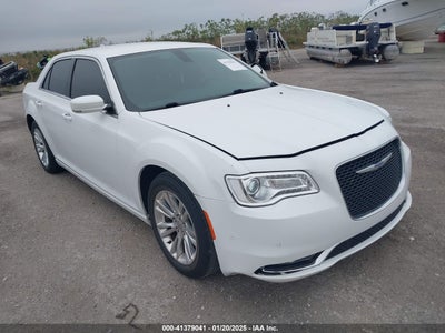 CHRYSLER 300 2019