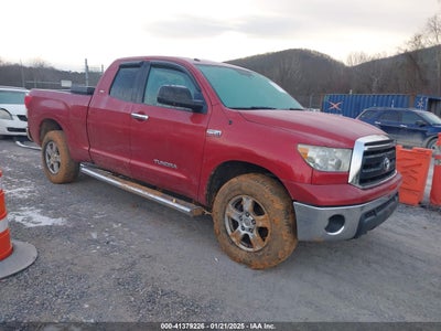 TOYOTA TUNDRA 2011