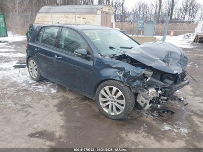 VOLKSWAGEN GOLF 2014