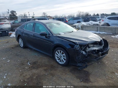 TOYOTA CAMRY 2021
