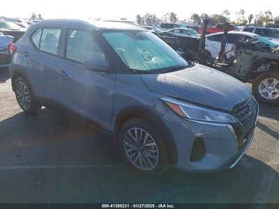 NISSAN KICKS 2023
