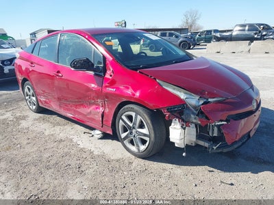 TOYOTA PRIUS 2016