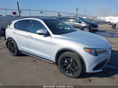 ALFA ROMEO STELVIO 2022