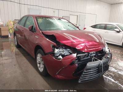TOYOTA CAMRY HYBRID 2017