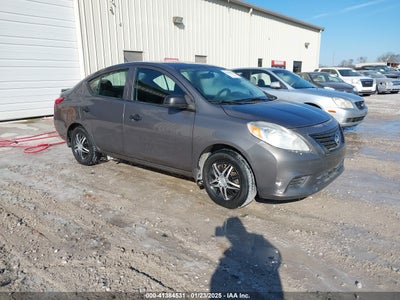 NISSAN VERSA 2014