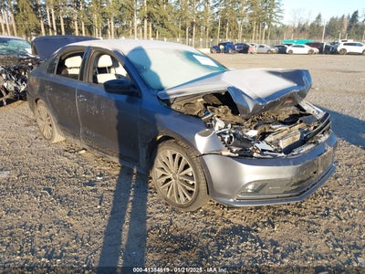 VOLKSWAGEN JETTA 2016