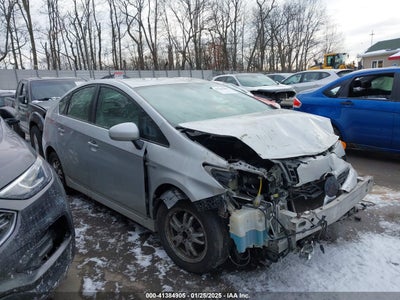TOYOTA PRIUS 2010