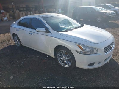 NISSAN MAXIMA 2011
