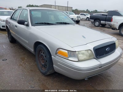 FORD CROWN VICTORIA 2011