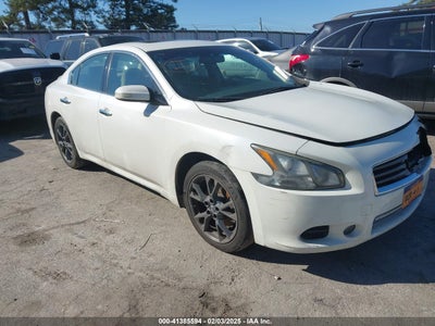 NISSAN MAXIMA 2014