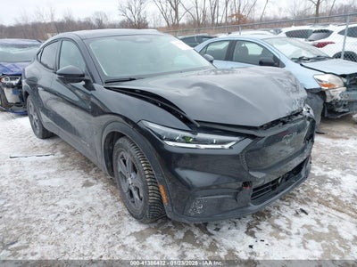 FORD MUSTANG MACH-E 2021