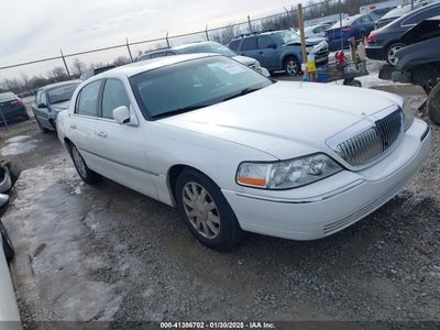 LINCOLN TOWN CAR 2007