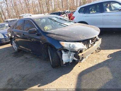 TOYOTA CAMRY 2013