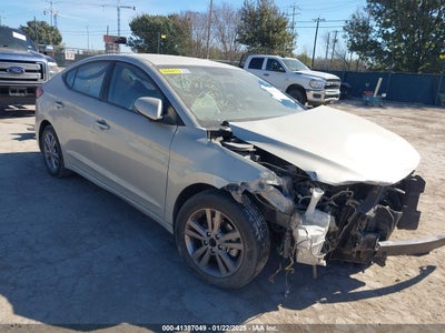 HYUNDAI ELANTRA 2017