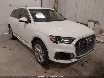 AUDI Q7 2021
