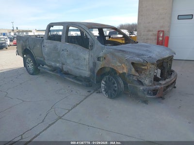 NISSAN TITAN XD 2017