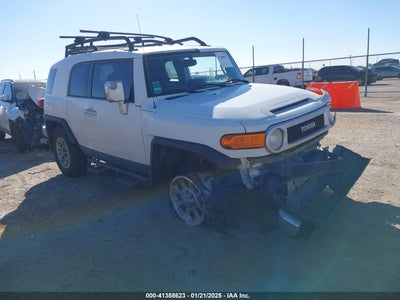 TOYOTA FJ CRUISER 2013