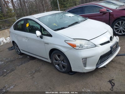 TOYOTA PRIUS 2015