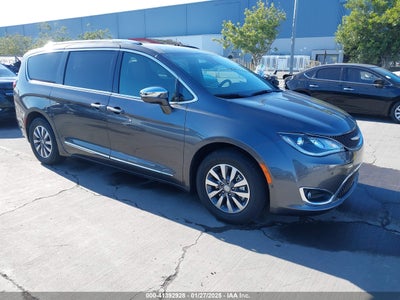 CHRYSLER PACIFICA HYBRID 2020