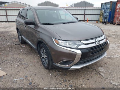 MITSUBISHI OUTLANDER 2017