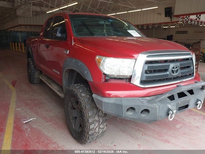 TOYOTA TUNDRA 2011