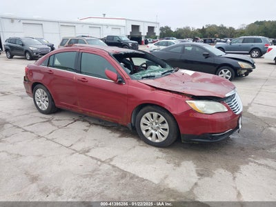 CHRYSLER 200 2013
