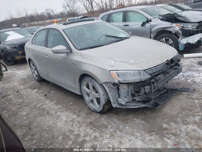 VOLKSWAGEN JETTA HYBRID 2013