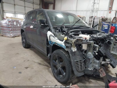 JEEP GRAND CHEROKEE 2024