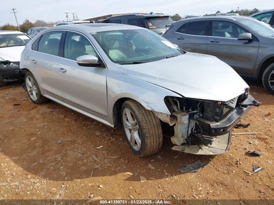 VOLKSWAGEN PASSAT 2013