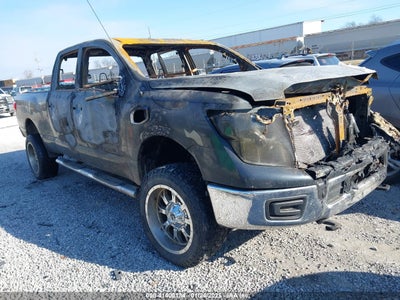 NISSAN TITAN XD 2017