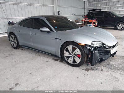 PORSCHE TAYCAN 2020
