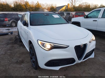 ALFA ROMEO STELVIO 2023