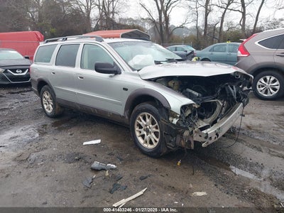 VOLVO XC70 2004