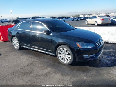 VOLKSWAGEN PASSAT 2013