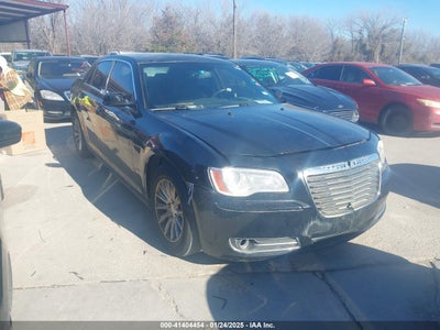 CHRYSLER 300 2011