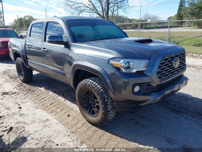 TOYOTA TACOMA 2023