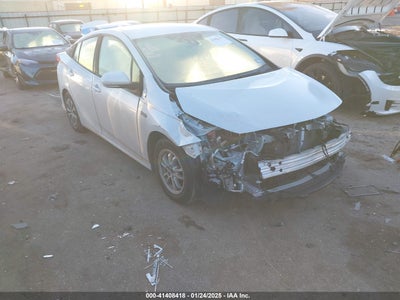 TOYOTA PRIUS PRIME 2021