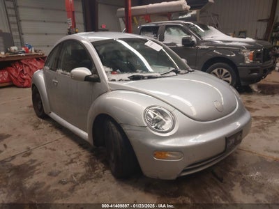VOLKSWAGEN NEW BEETLE 2004